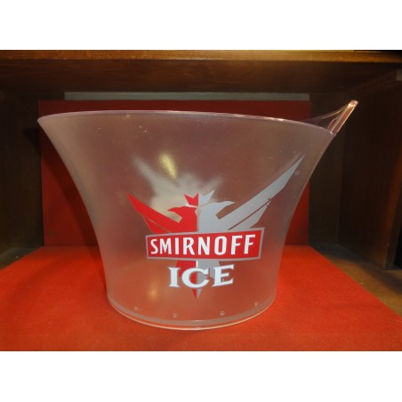 1 VASQUE SMIRNOFF  ICE  HT. 25CM