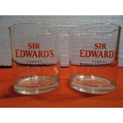 DEUX VERRES SIR EDWARD'S 18CL HT.8.30CM