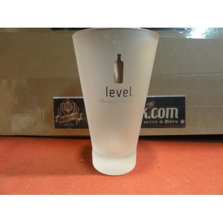 6 VERRES LEVEL /ABSOLUT  35CL HT 14CM