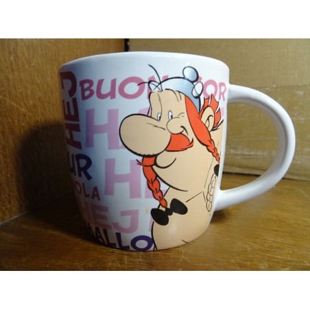 MUG ASTERIX  2017  HT 8.50CM