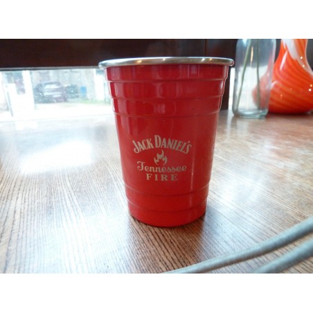 GOBELET JACK DANIEL'S FIRE  EN METAL HT 11CM