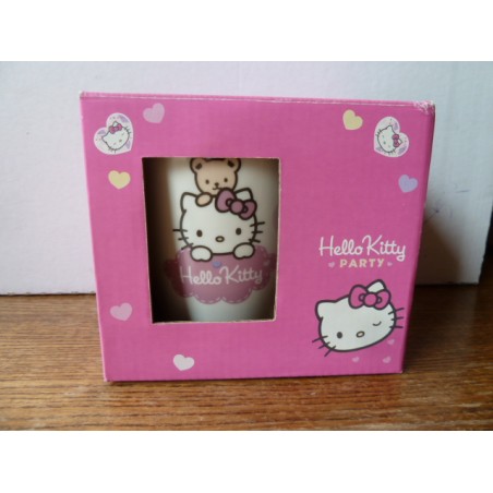 TASSE HELLO  KITTY 25CL HT 10.20CM