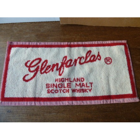 TAPIS GLENFARCLAS  EN EPONGE  47.50CM X23.50CM