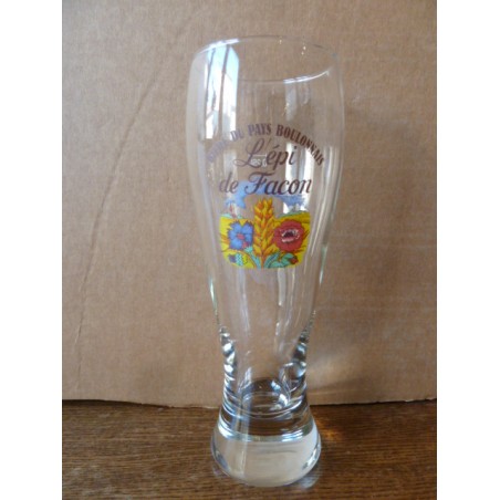 1 VERRE FACON  25CL HT.19.50CM