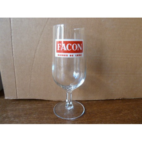 1 VERRE FACON 25CLHT 17CM