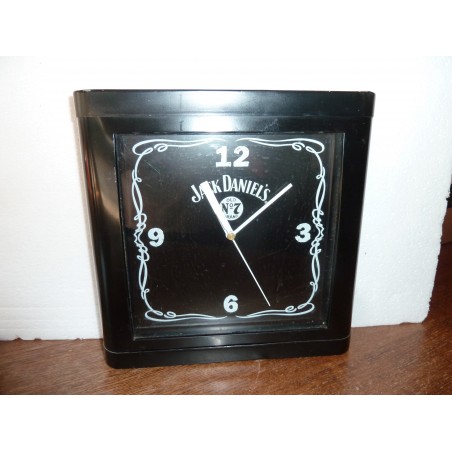 PENDULE  JACK DANIEL'S 25CM X25CM