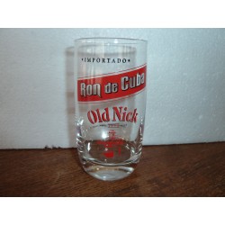 1 VERRE OLD NICK HT 11CM