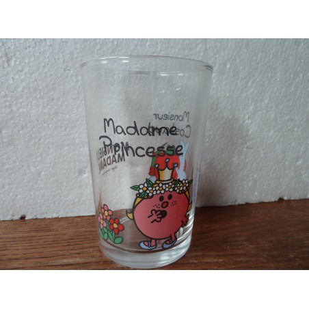 1 VERRE A MOUTARDE  MADAME PRINCESSE MONSIEUR COSTAUD HT 9.70CM