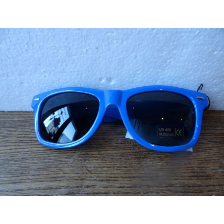 1 PAIRE DE LUNETTES PERRIER  BLEU