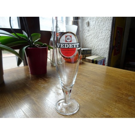 1 VERRE VEDETT  DUVEL MOORTGAT 33CL HT 24.70CM