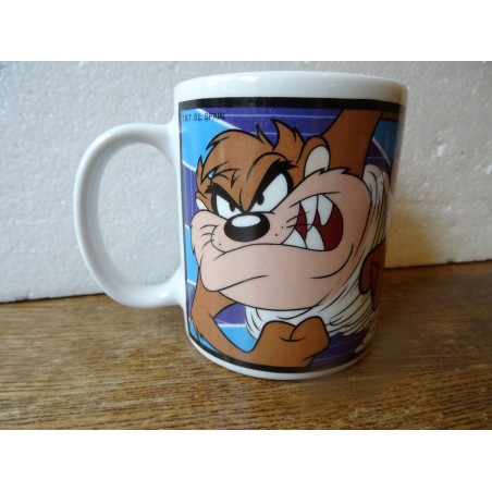 MUG TAZ  HT 9.30CM