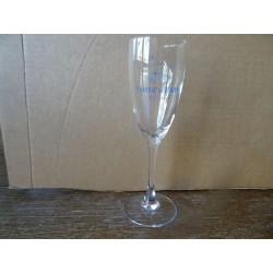 6 FLUTES CHAMPAGNE  CHATEAU...