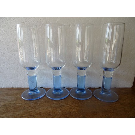 4 FLUTES 18CL HT 19CM