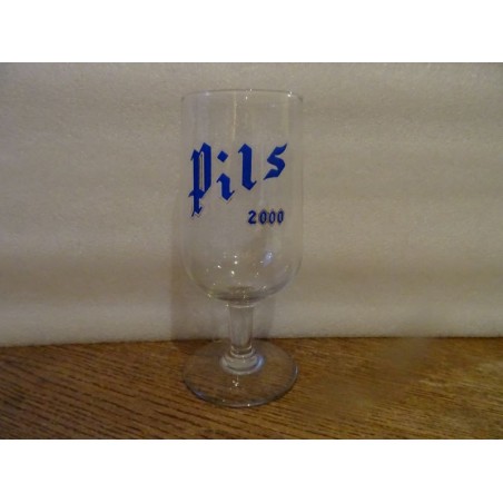 1 VERRE PILS 2000 25CL HT 15.50CM