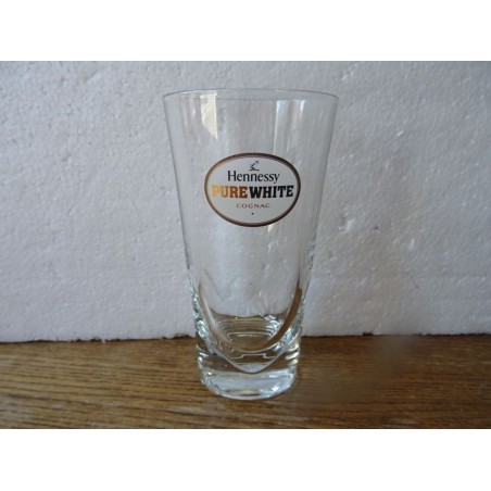 6 VERRES HENNESSY 23CL  PURE WHITE   COGNAC HT 13.50CM