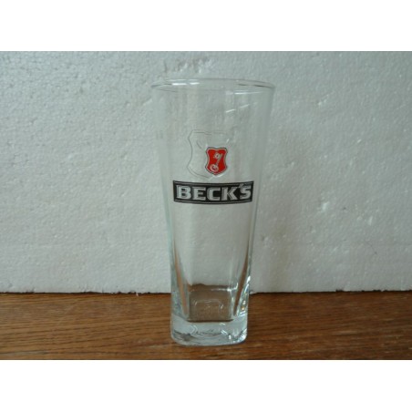 6 VERRES BECK'S 25CL HT 15.50CM