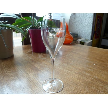 6 FLUTES CHAMPAGNE TAITTINGER 15CL HT 19.40CM