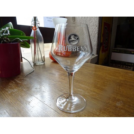 1 VERRE RUBBENS 25/33CL HT 20.50CM