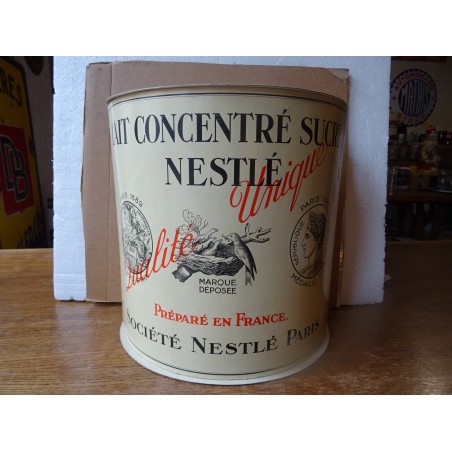 BOITE PRESENTOIR  NESTLE  27CM X 16CM  HT 27CM ANNEE 1930/1935