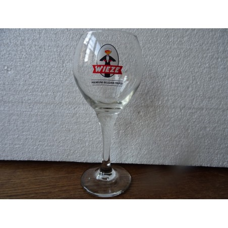 1 VERRE WIEZE 15CLHT 17.77CM