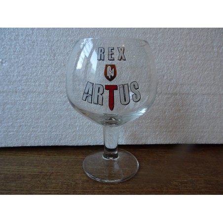 1 VERRE  REX ARTUS  33CL HT 16.40CM