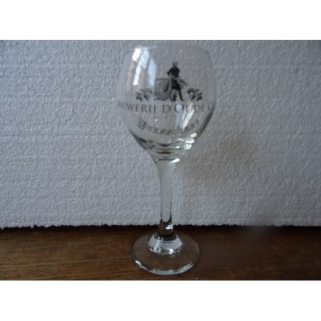 1 VERRE  BRASSERIE D'OUDE  CAERT BRASSECHAAT 15CL  HT 17.50CM