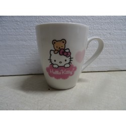 HELLO KITTY   UN MUG HT 10CM