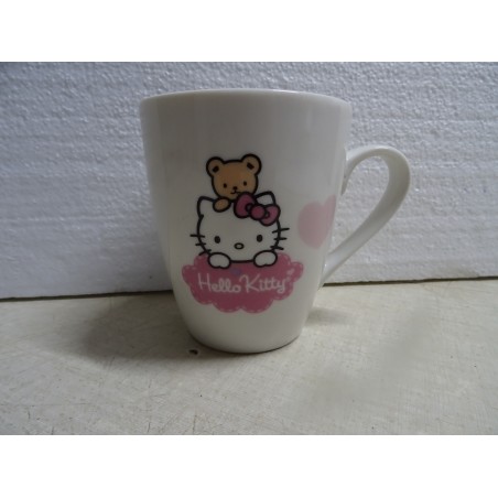 HELLO KITTY   UN MUG HT 10CM