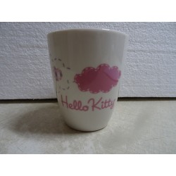 HELLO KITTY  TASSE / MUG...