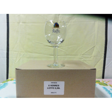 1 VERRE LEFFE 20CL HT 16.50CM